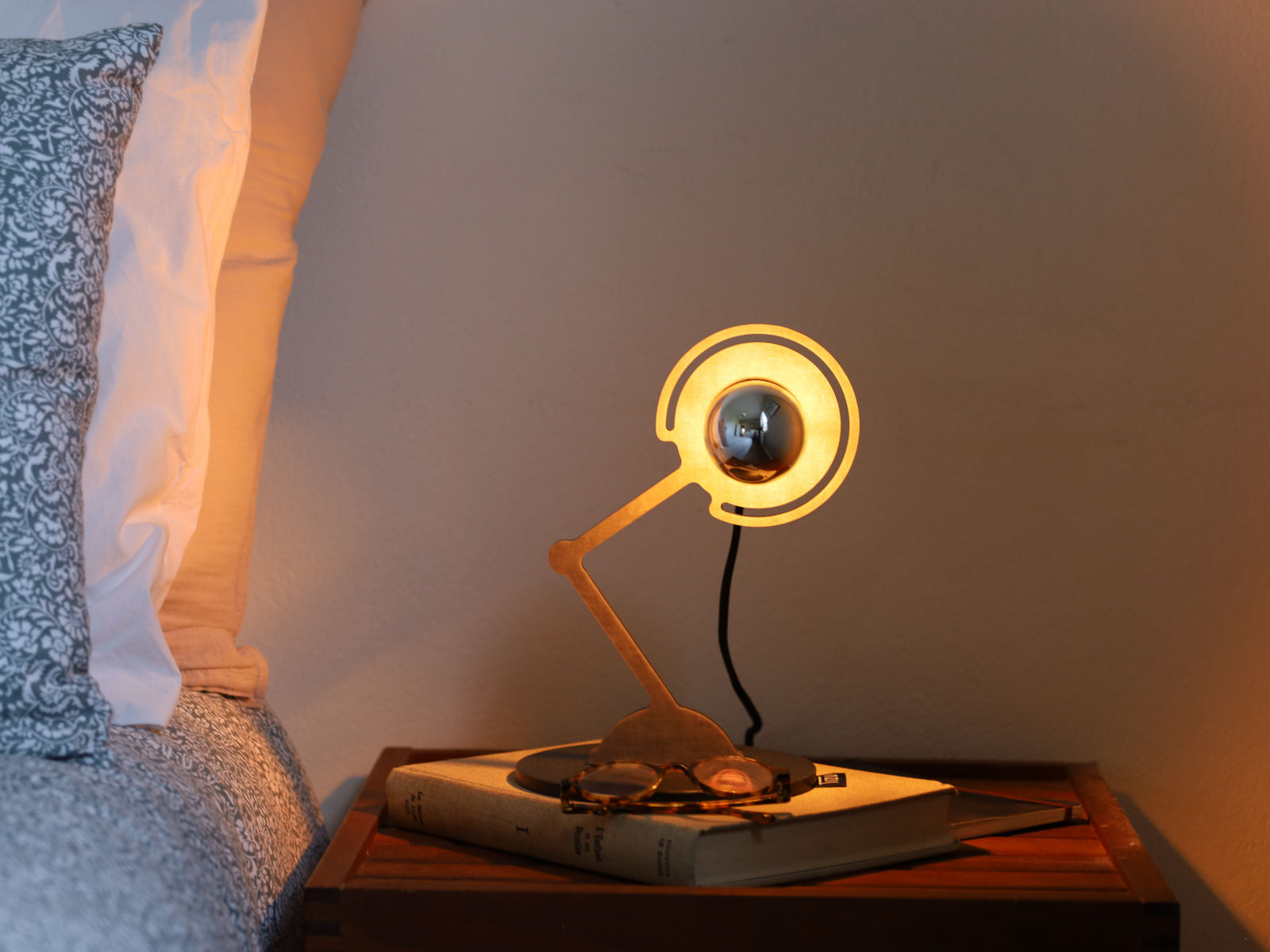 Tizu Monplaisir lampe Véronique avec ampoule bureau