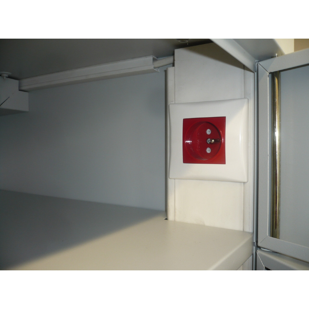 MOBIKA Industrie armoire de charge portes individuelles