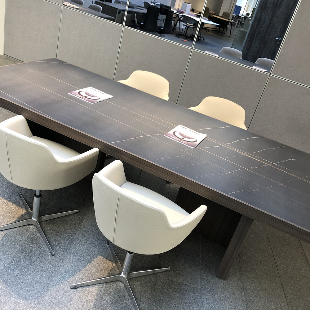 CUF Milano Vittoria table de réunion salle de réunion bureau