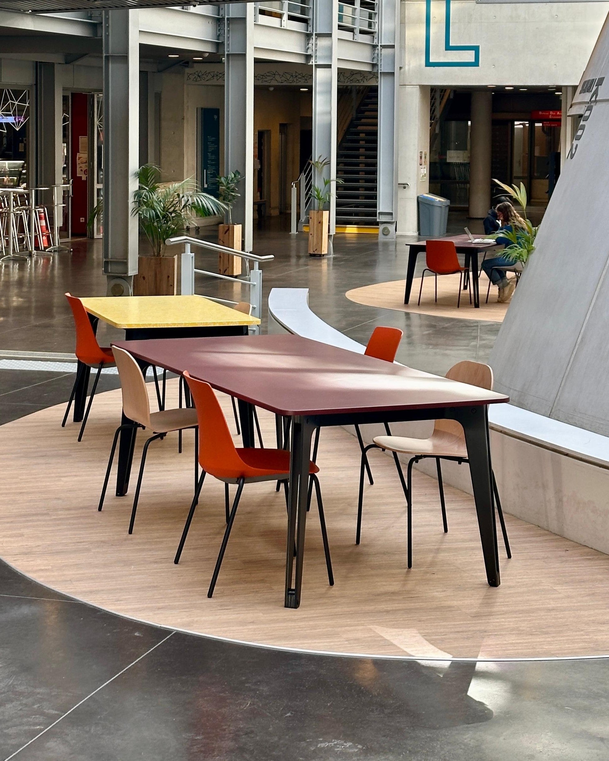 Tizu Brotteaux table L150 x 80 cm blanc 74 cm