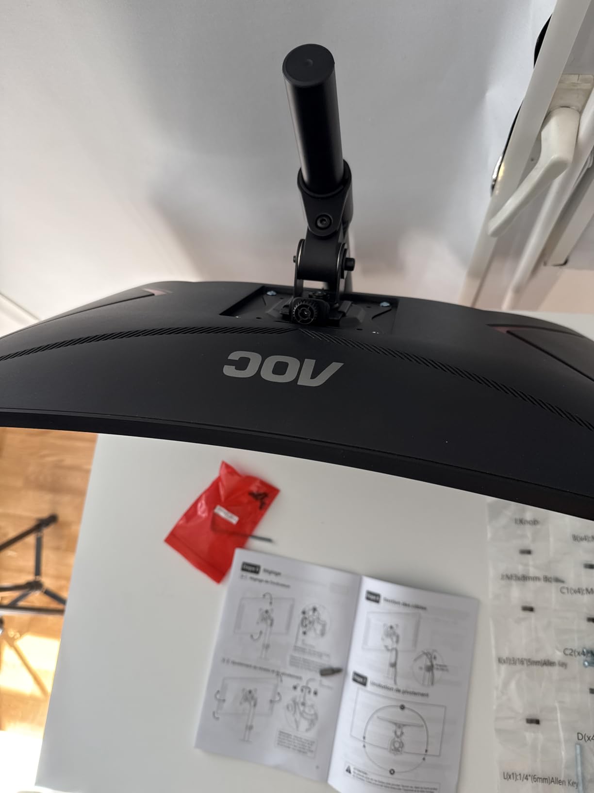 ErGear Monitor Mounts bras écran 13-32 pouces VESA 8kg